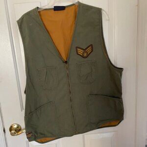Mango Man Green Military style vest with emblem patch by Blacksmith & Co. Large